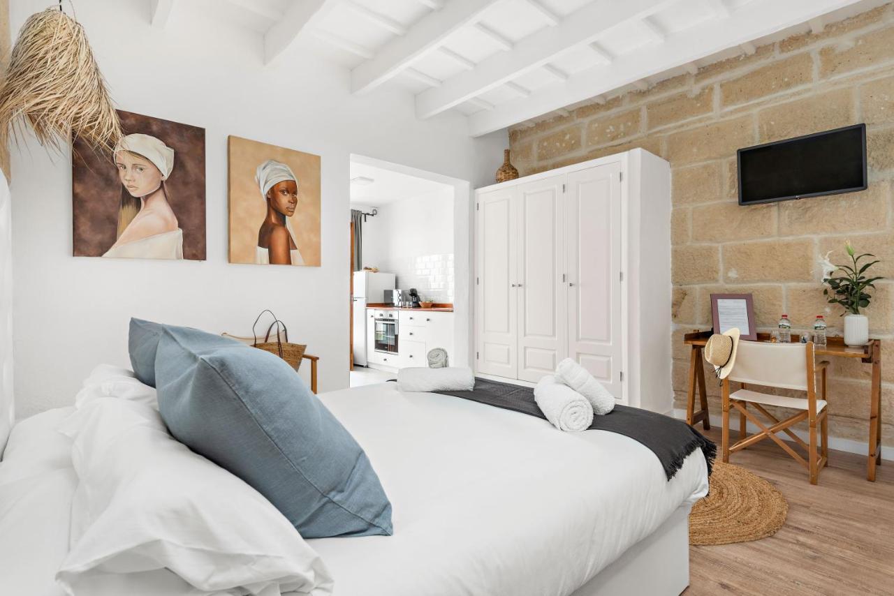 Hotel Boutique Ses 5 Claus Ciutadella  Bagian luar foto