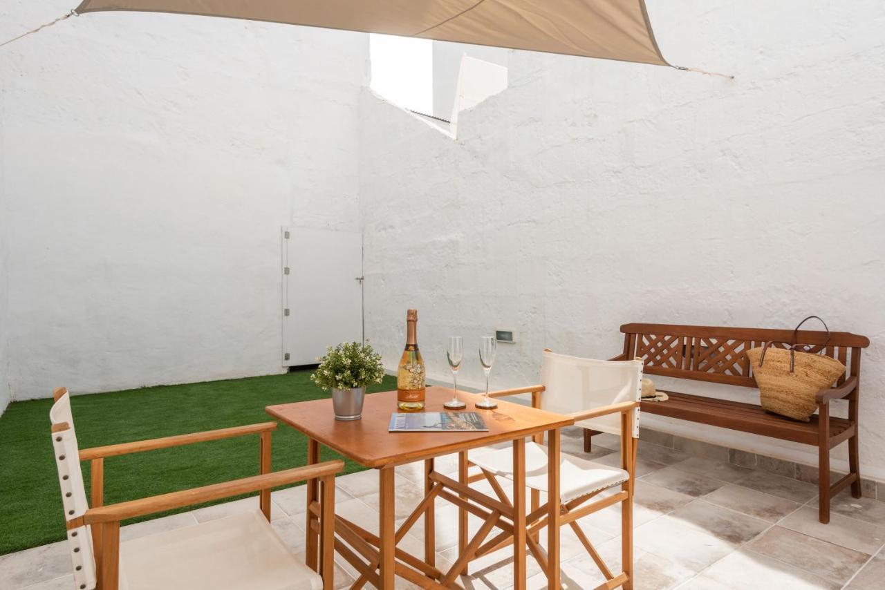 Hotel Boutique Ses 5 Claus Ciutadella  Bagian luar foto