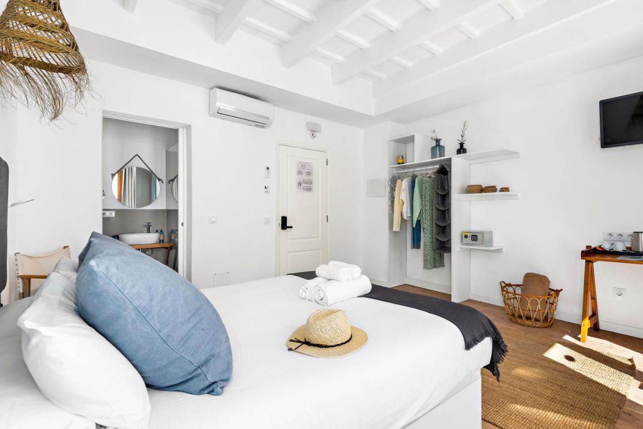 Hotel Boutique Ses 5 Claus Ciutadella  Bagian luar foto