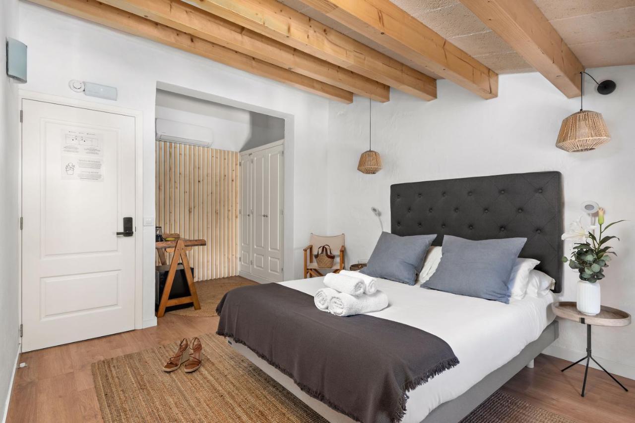 Hotel Boutique Ses 5 Claus Ciutadella  Bagian luar foto