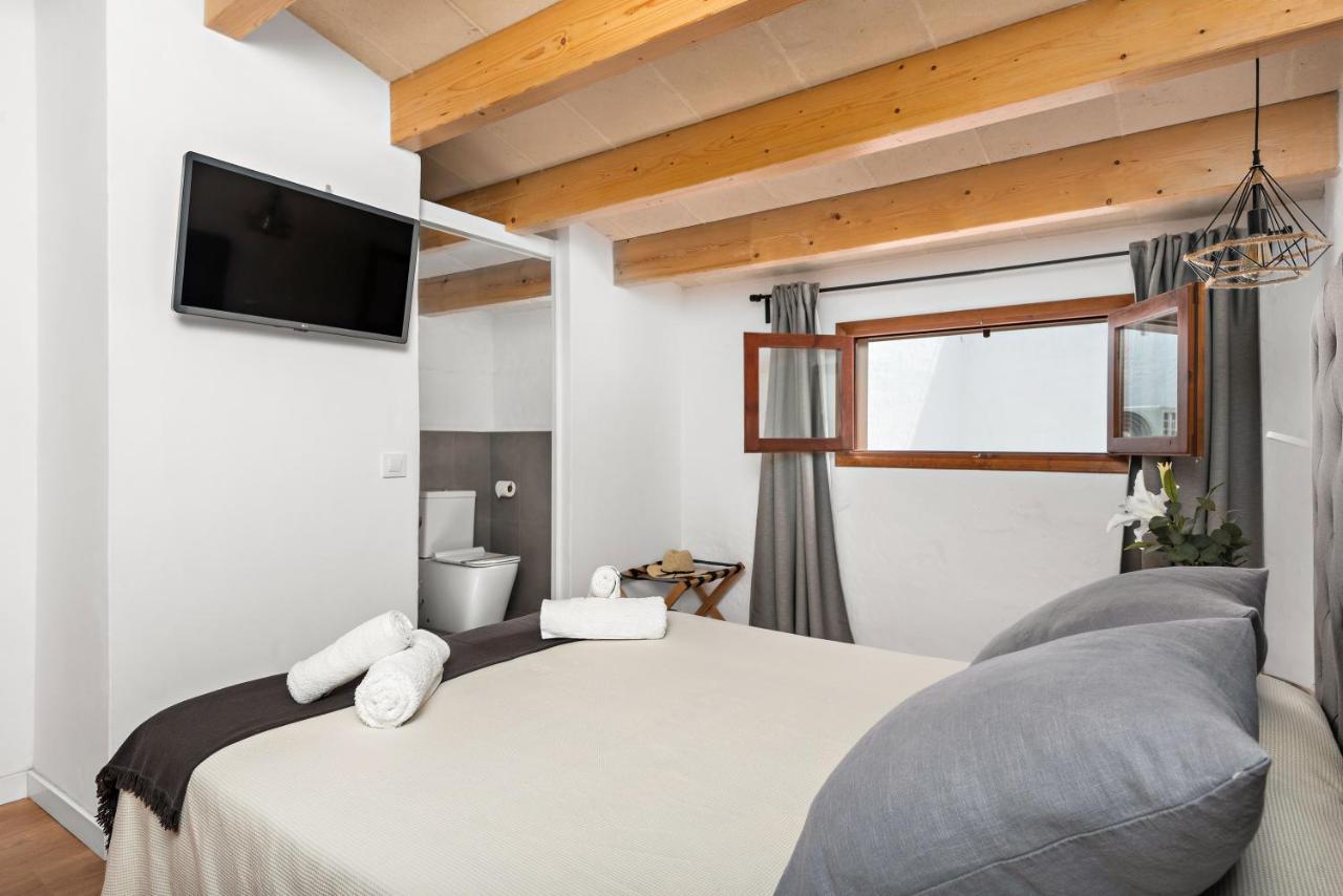 Hotel Boutique Ses 5 Claus Ciutadella  Bagian luar foto