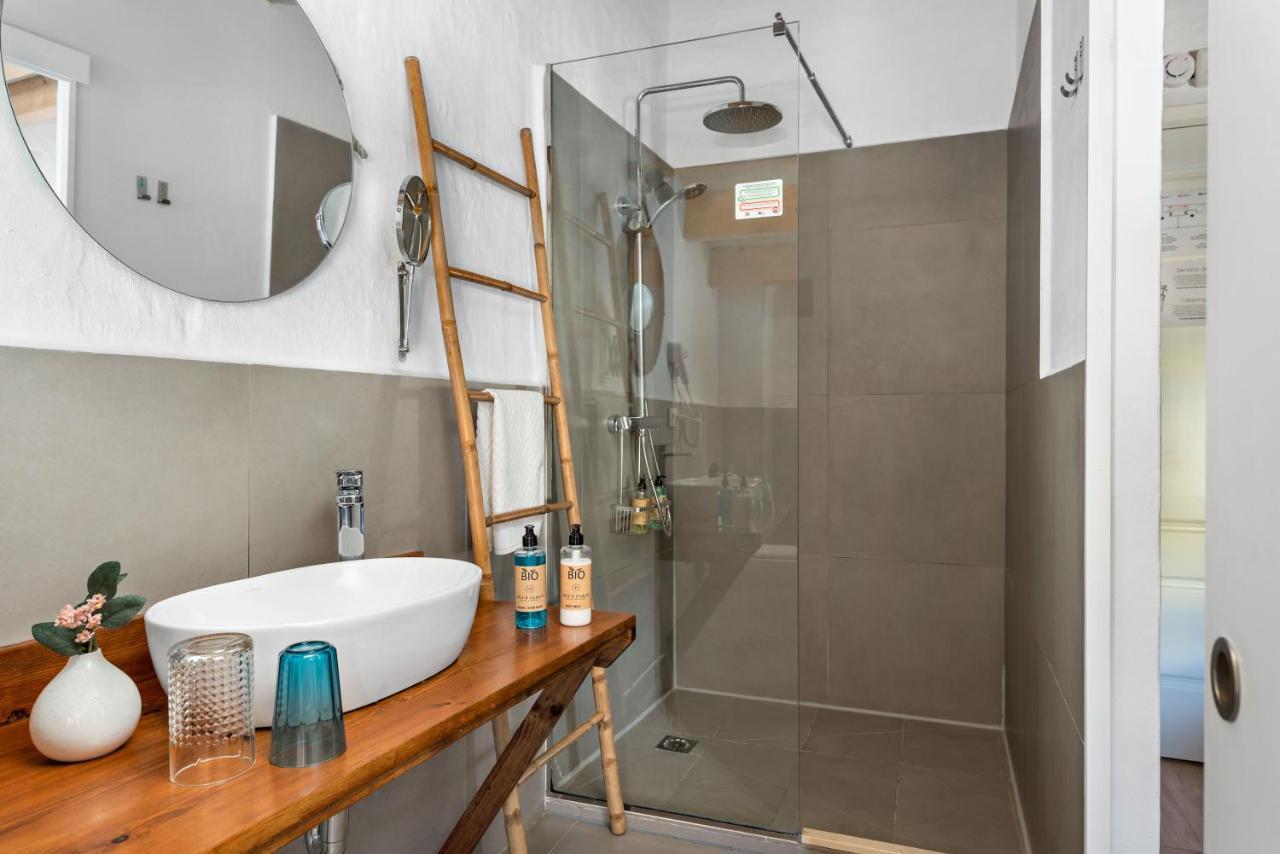 Hotel Boutique Ses 5 Claus Ciutadella  Bagian luar foto